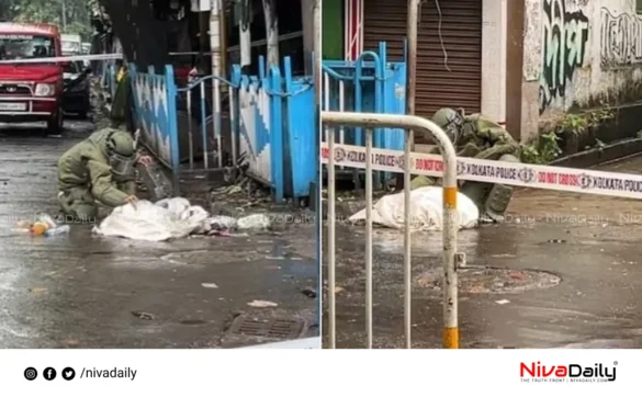 Kolkata blast cleaning worker